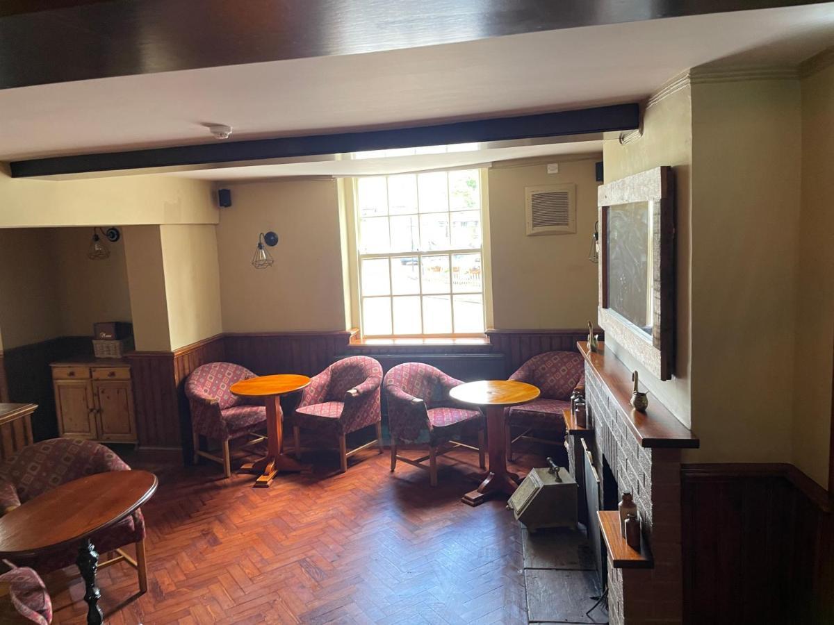 The Swan Inn East Ilsley Bagian luar foto